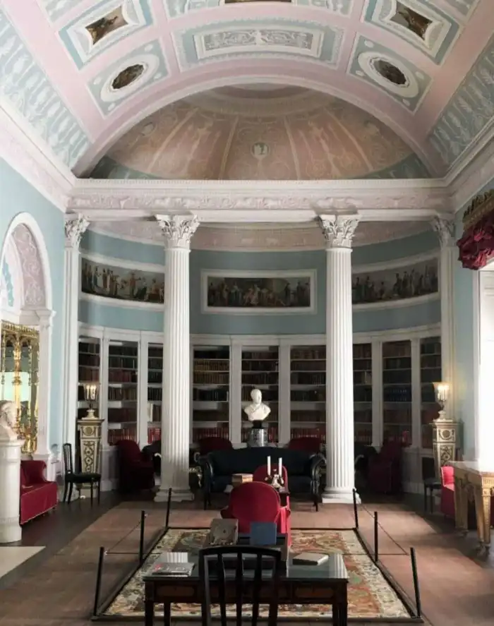 biblioteca kenwood house interior
