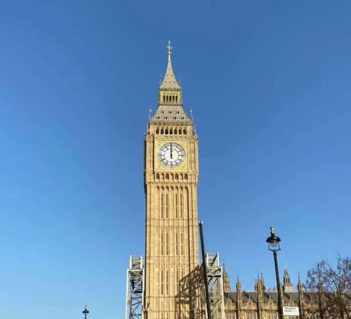 vista frontal big ben