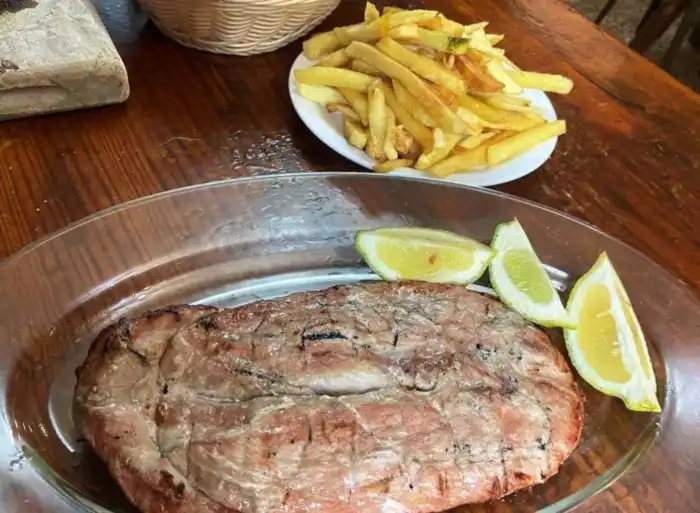 bodegon campestre chuleton con patatas