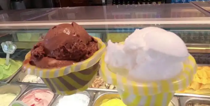 helados en caffee chiogia