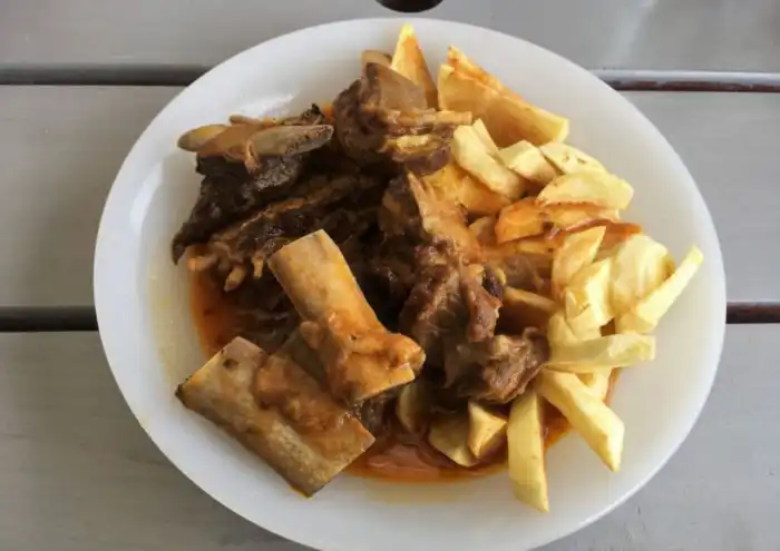 plato de carne cabra teno alto