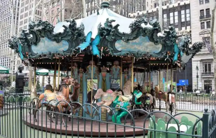 carrusel-en el parque bryant