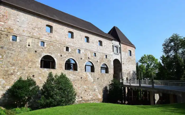exterior castillo-liubliana