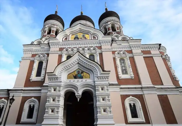 exterior catedral-alexander-nevsky