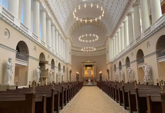 interior catedral de copenhague