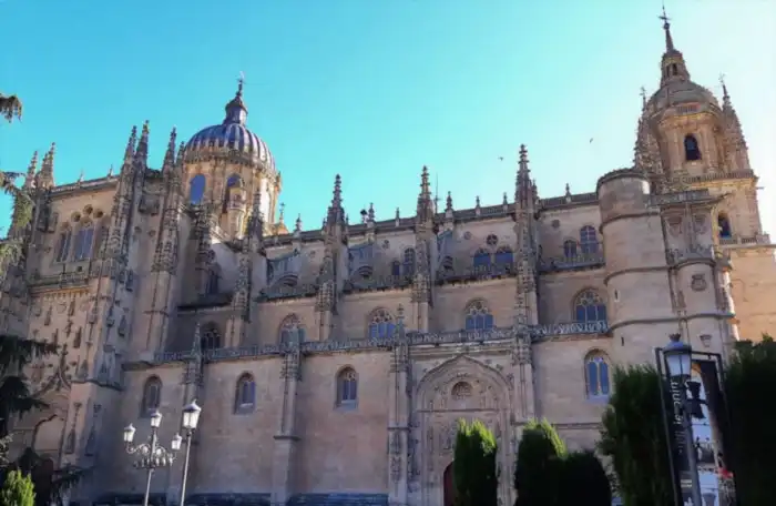 exterior catedral de salamanca