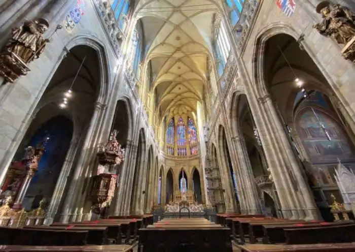 interior catedral de praga