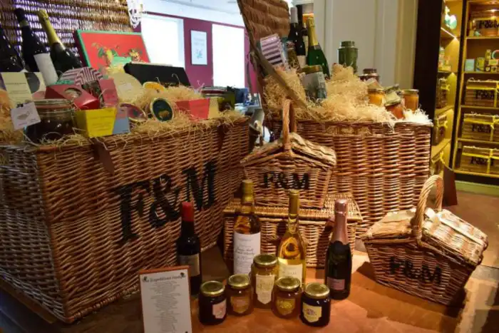 cestas fortnum and mason