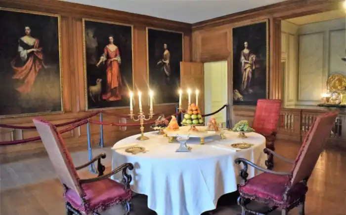 estancia comedor-de-guillermo-iii-en-hampton-court-palace
