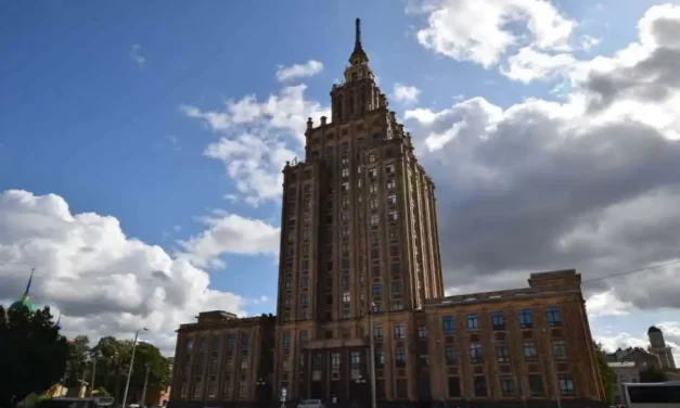 Como llegar del aeropuerto de Riga al centro de la ciudad