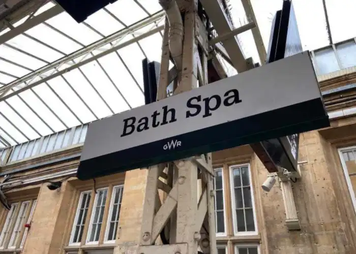 como llegar a bath estacion