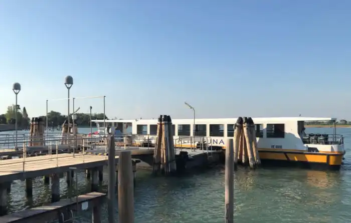 como llegar a las islas cerca de venecia