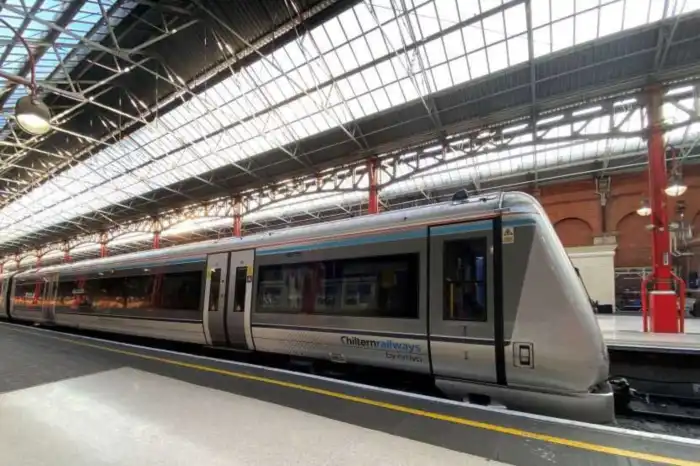 como llegar a oxford en tren
