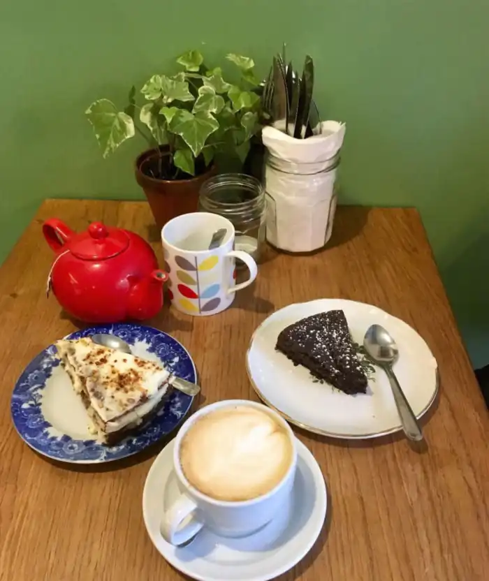 desayuno-cafeteria-en paris