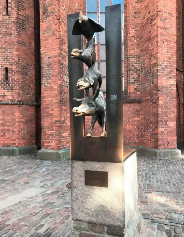 estatua-musicos-de-bremen