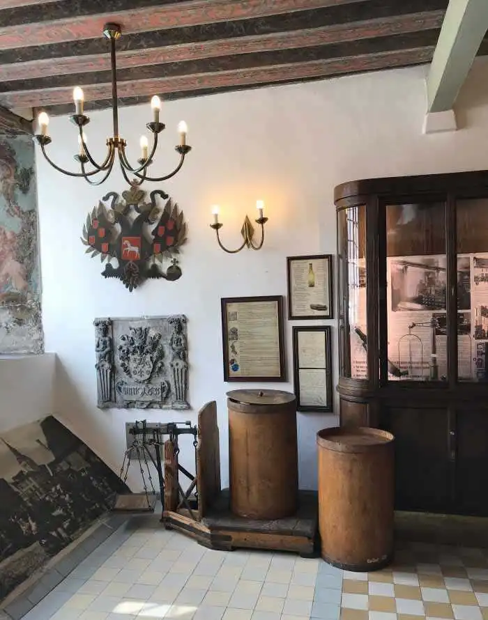 entrada farmacia-del-ayuntamiento