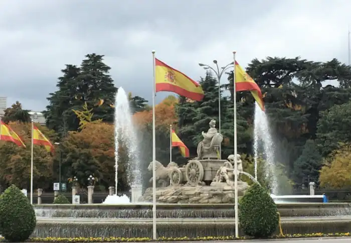 vista general fuente-de-cibeles