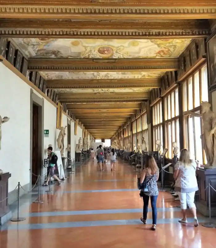 galería degli uffizi obligatorio de ver en florencia