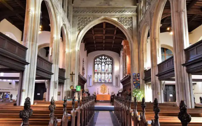 interior great-st-marys