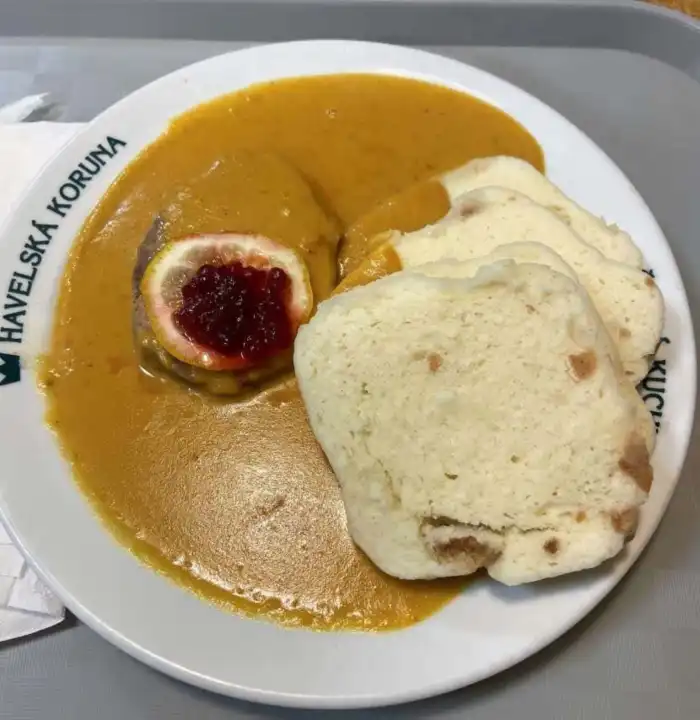 restaurante platos locales havelska koruna