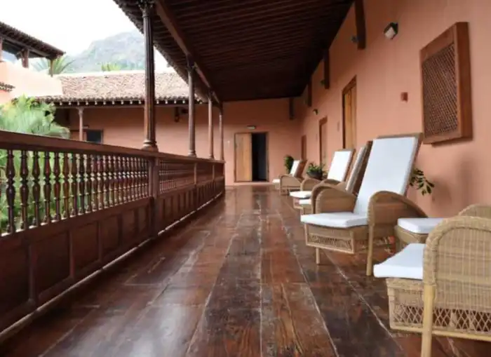 hotel quinta roja alojamiento en garachico