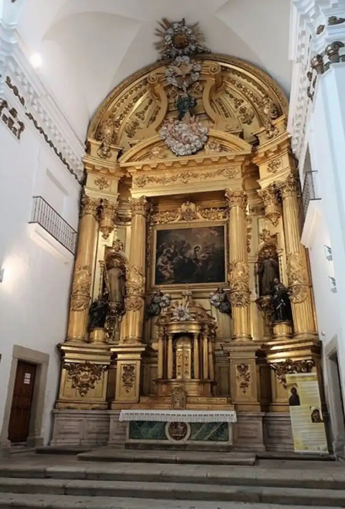 interior iglesia jesuita de san francisco javier