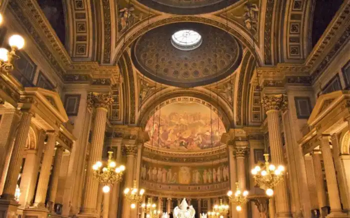 interior iglesia-madeleine