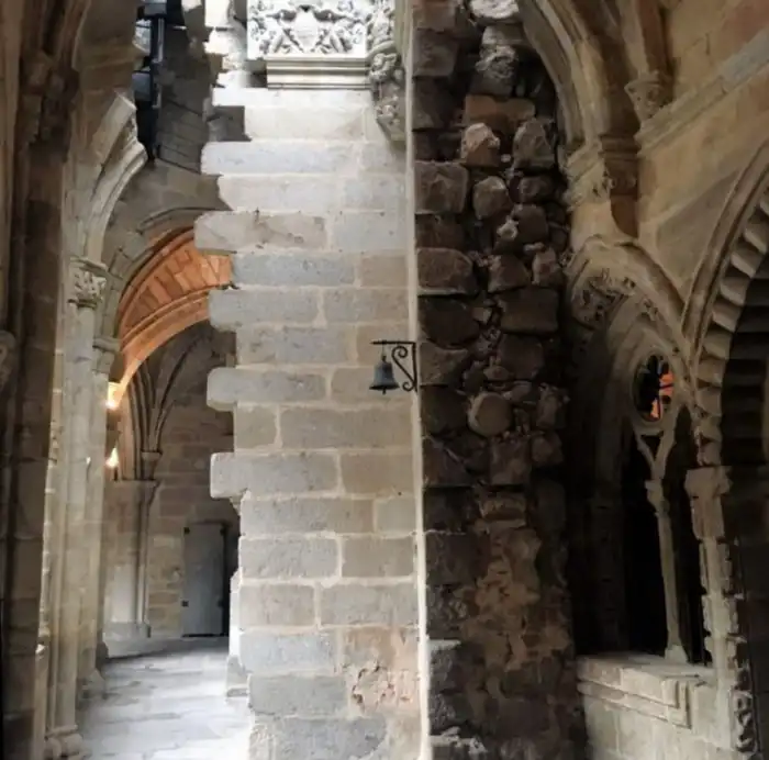 interior catedral de plasencia