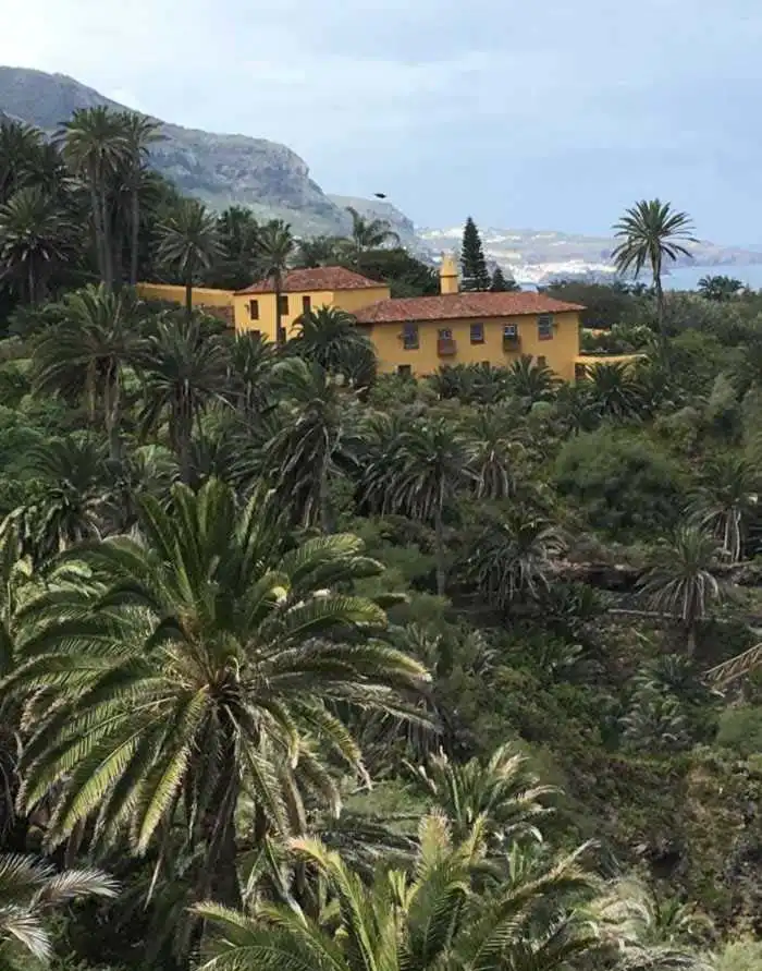vista exterior de la casona de los castro