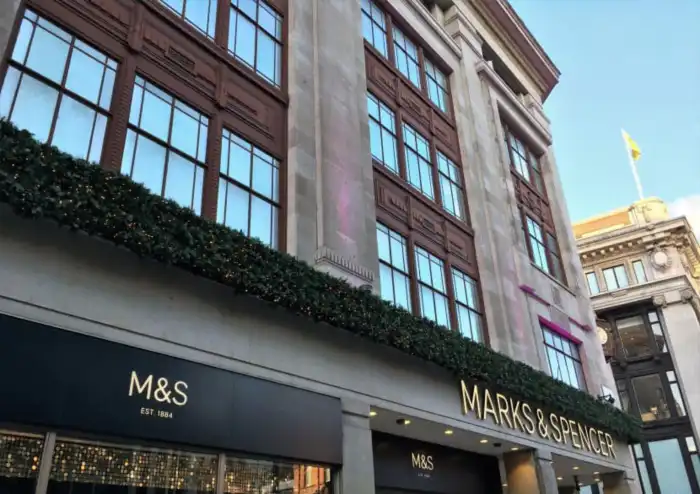 emblematica tienda marks-and-spencer en londres
