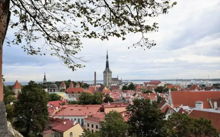 mirador-kohtuotsa otro importante mirador en tallin