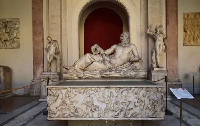 museo pio clementino dentro de los museos vaticanos