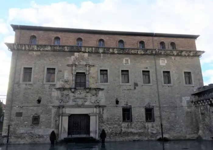 palacio-escoriaza-esquivel en vitoria