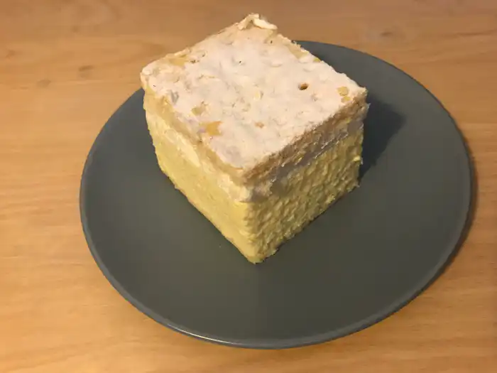pastel de crema postre de bled