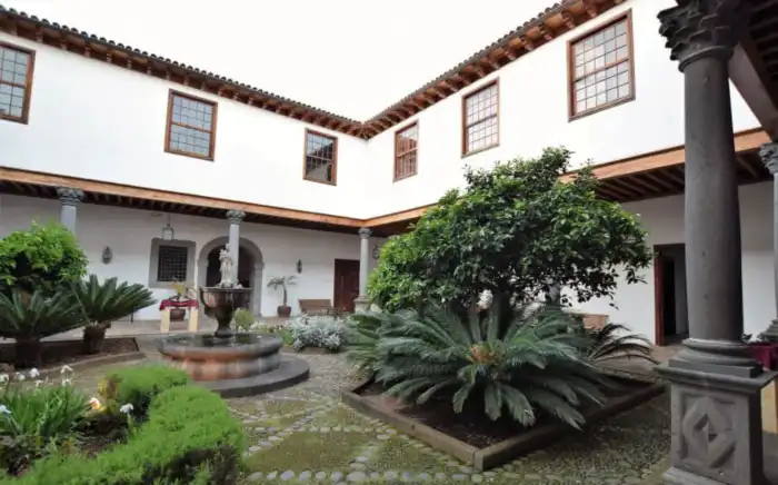 interior patio-casa-salazar