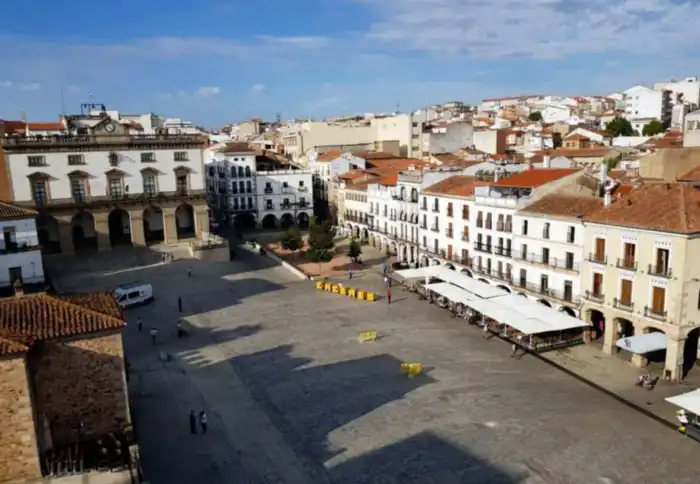plaza mayor caceres