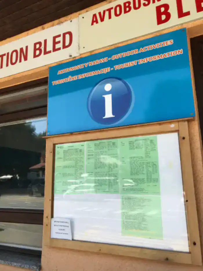 punto informativo estacion autobuses bled