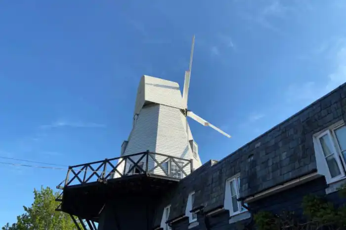 windmill en rye