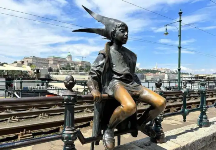estatua sirenita