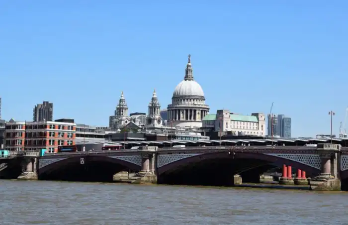 vista catedral st-pauls