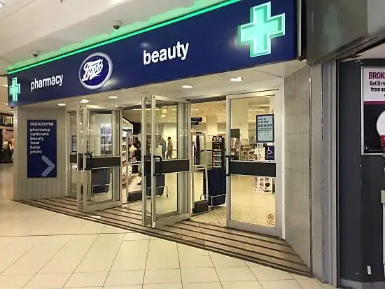 tienda boots donde compras un poco de todo