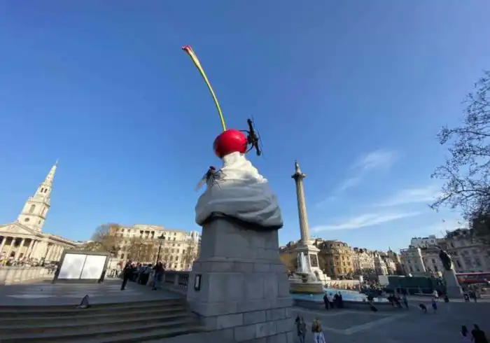 trafalgar square londres