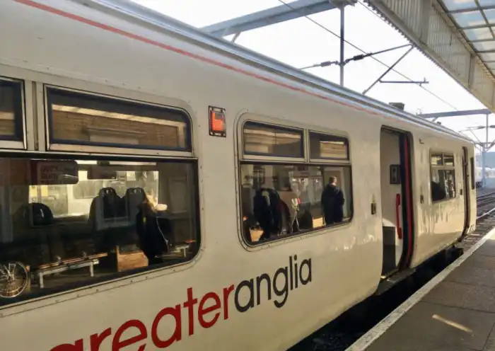 tren vagon-compania-greateranglia