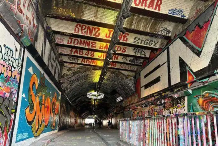 tunel leake street arches