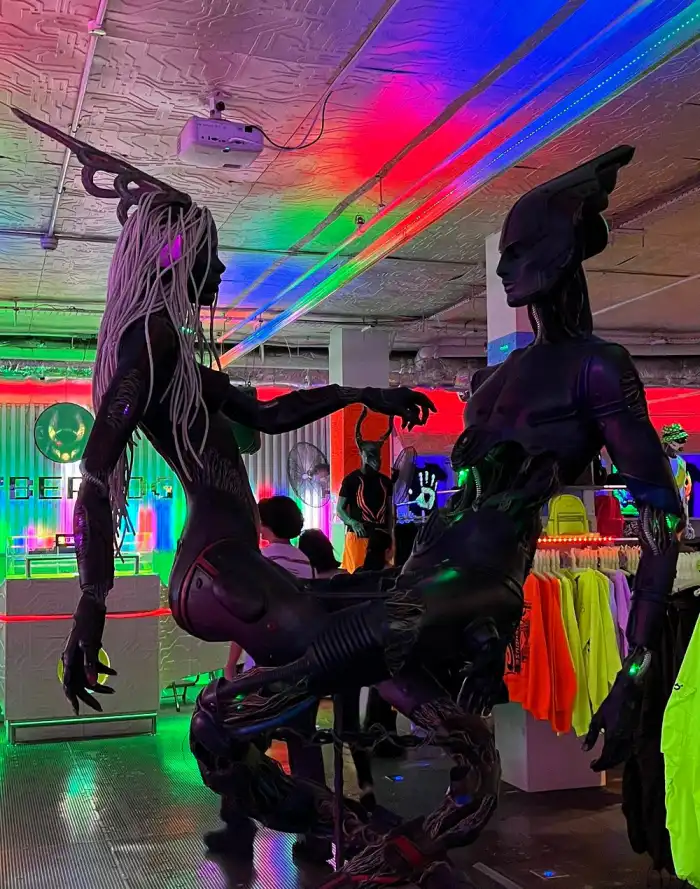 cyberdog tienda de ropa futurista en el corazon de camden