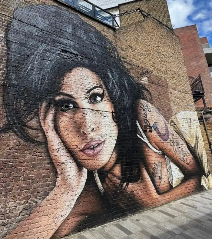 mural amy winehouse