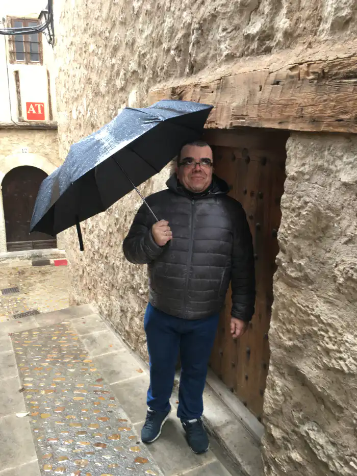 victor de verviajando recorriendo cuenca