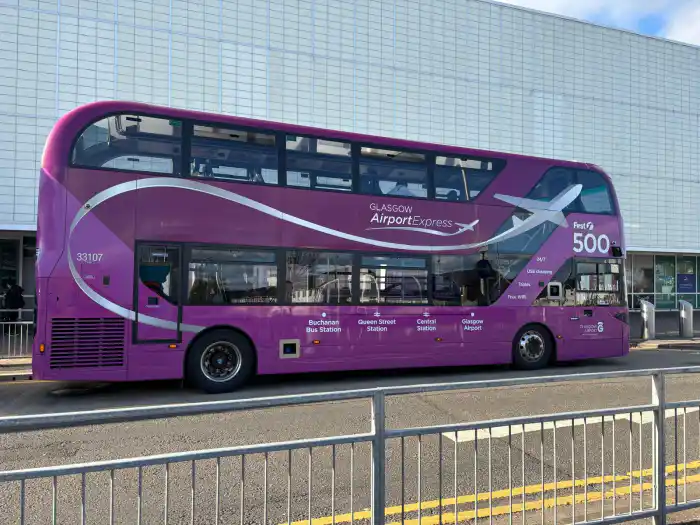 autobus 500 para ir al centro de la ciudad de glasgow