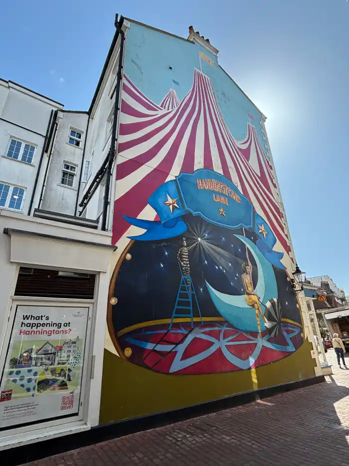 mural en la zona the lanes