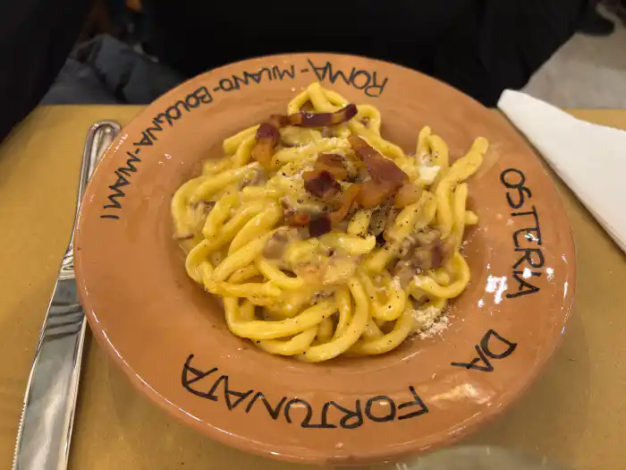comida en el viaje de cuatro dias a milan